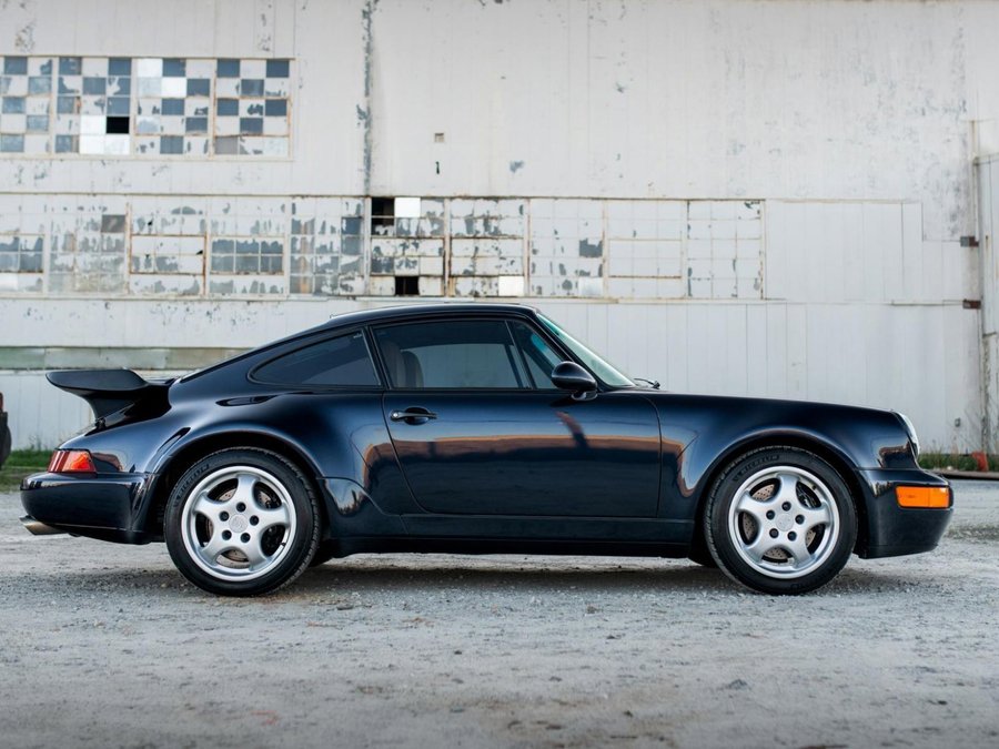 Used 1992 Porsche 911 Turbo image 6