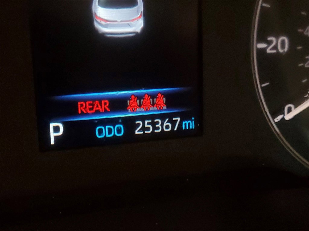 Used 2023 Toyota Corolla LE image 24