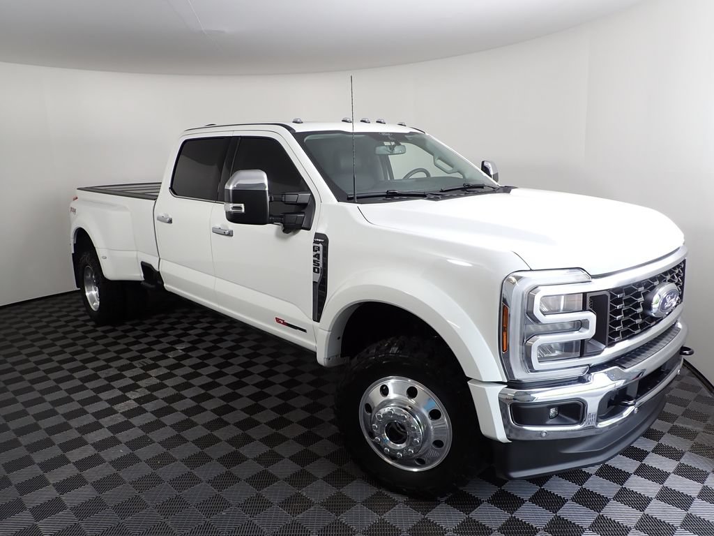 Used 2026 Ford F450 Lariat w/ Lariat Ultimate Package AWD/4WD image 11