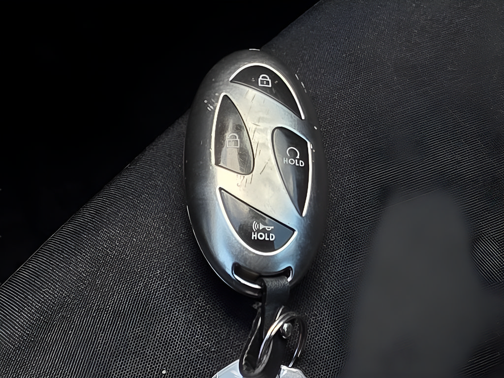 Used 2025 Hyundai Sonata SEL FWD image 35