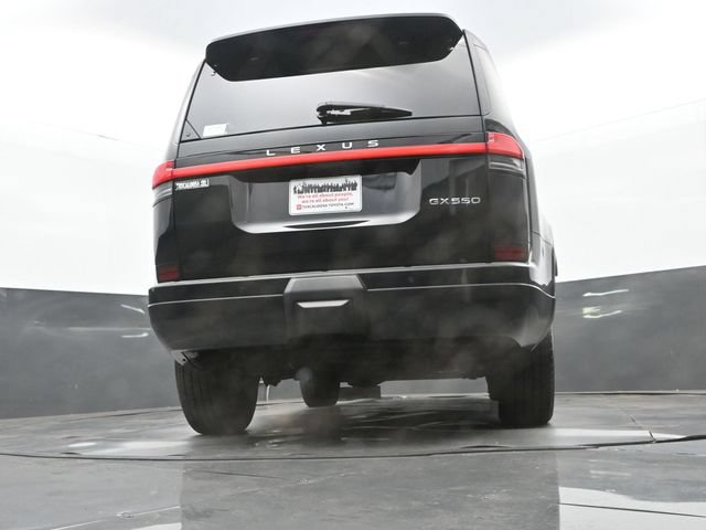 Used 2025 Lexus GX 550 w/ Accessory Package (2T) AWD/4WD image 26