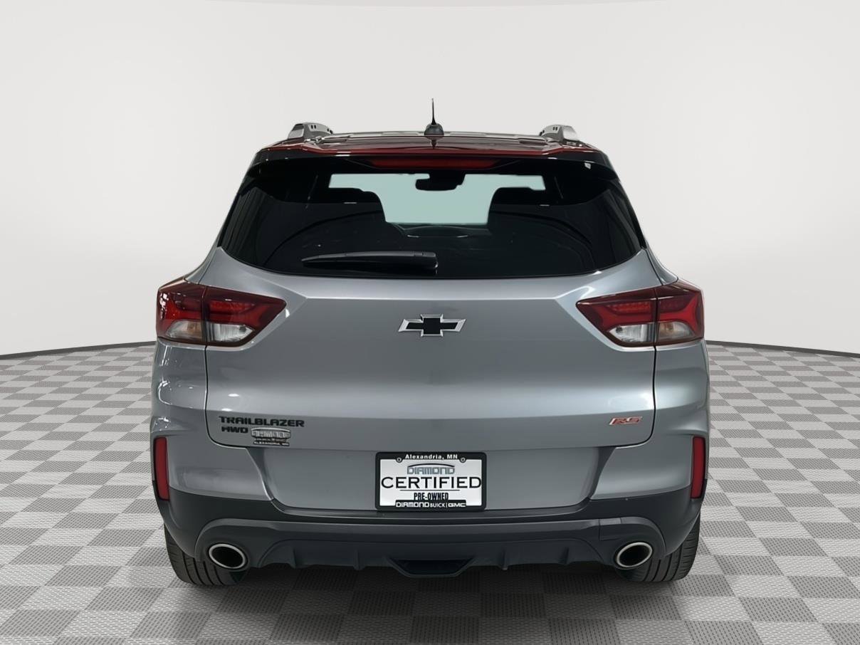 Used 2023 Chevrolet TrailBlazer RS w/ Sun and Liftgate Package image 4