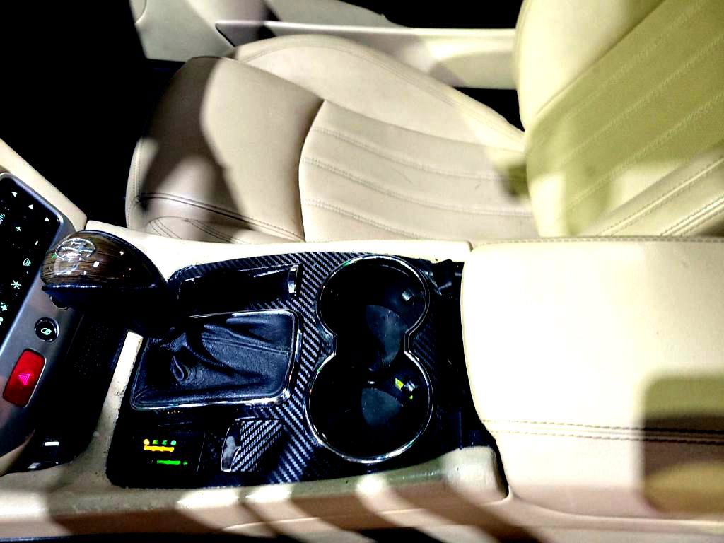 Used 2011 Maserati GranTurismo S image 15