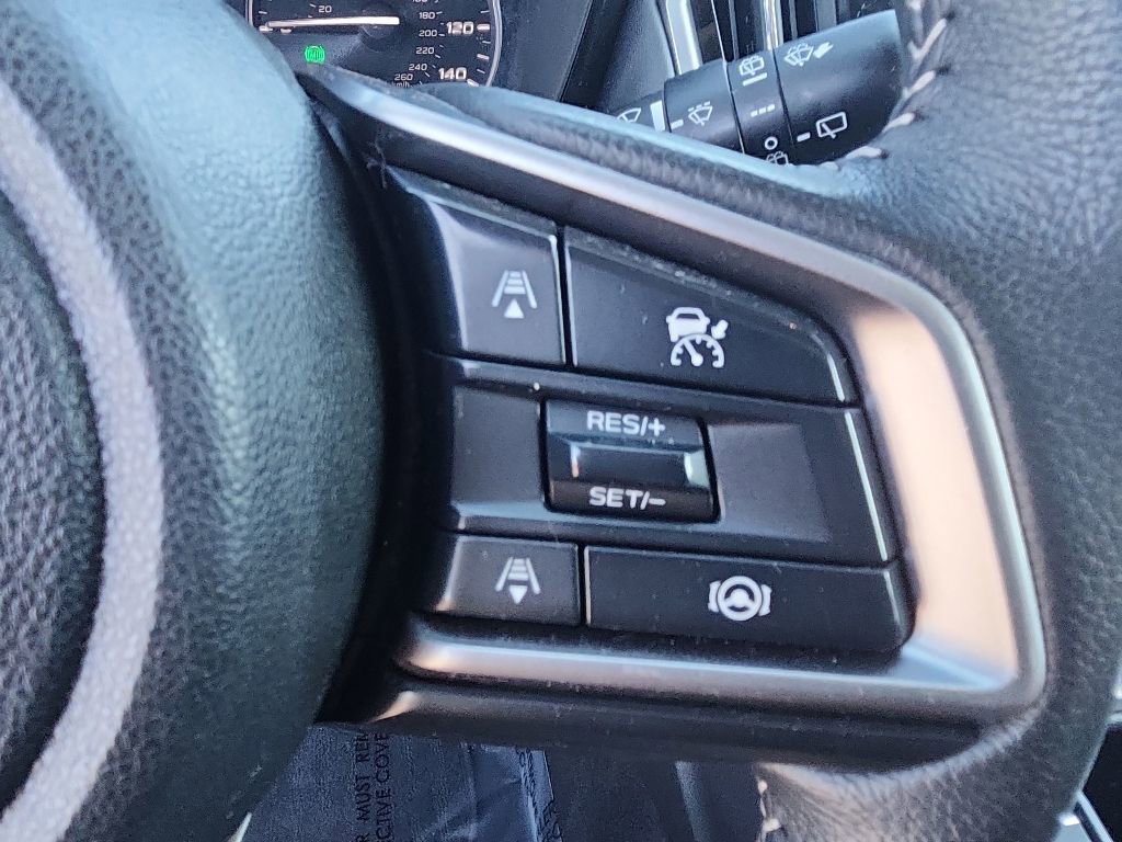Used 2025 Subaru Outback Premium AWD/4WD image 10