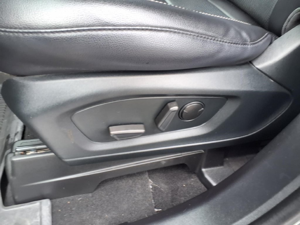 Used 2022 Ford Explorer Limited AWD/4WD image 22
