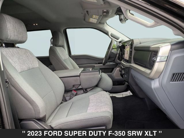 Used 2023 Ford F350 XLT w/ XLT Premium Package AWD/4WD image 31