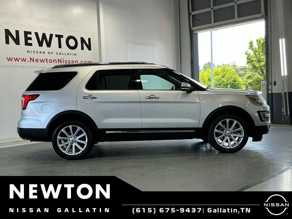 Used 2016 Ford Explorer Limited AWD/4WD image 4
