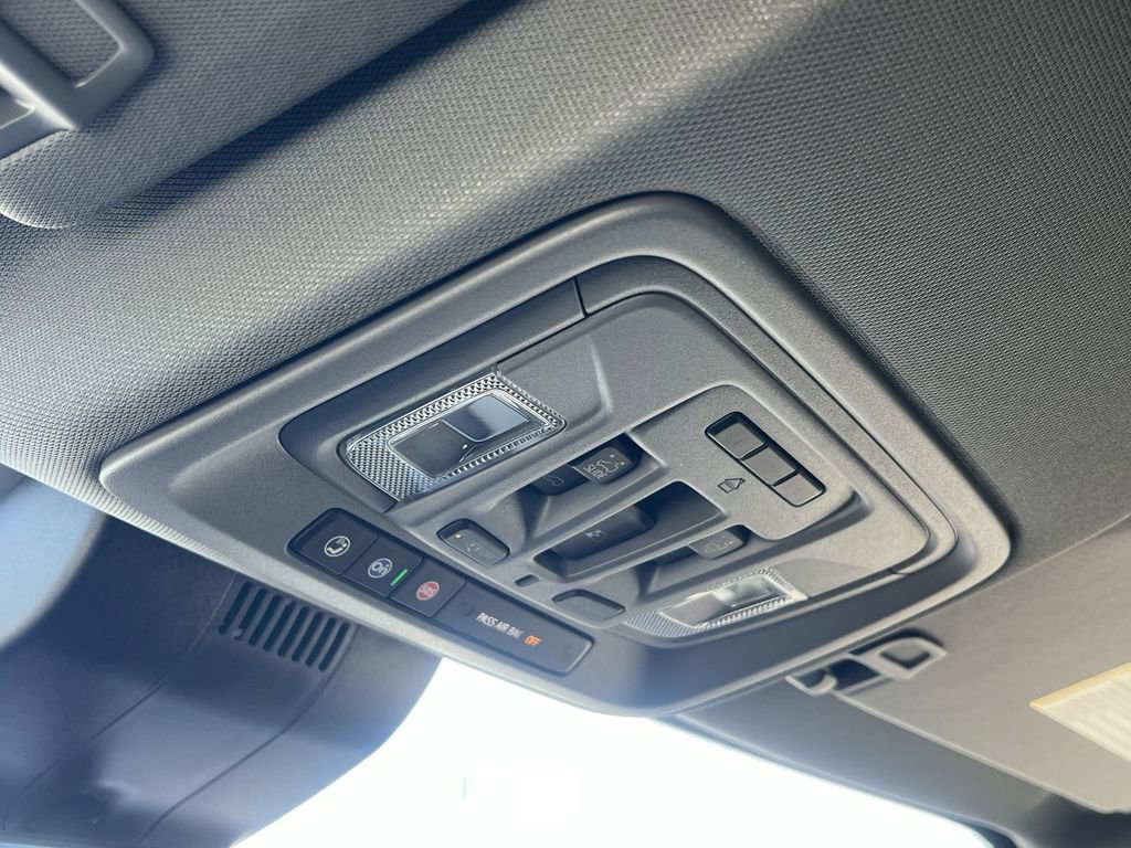 New 2025 GMC Sierra 2500 Denali w/ Denali Reserve Package image 12