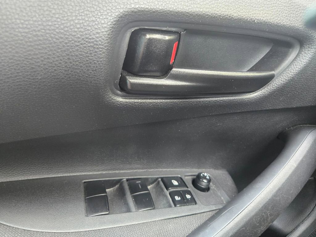 Used 2023 Toyota Corolla LE FWD image 11