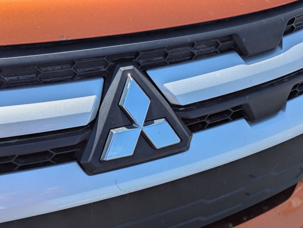 Used 2020 Mitsubishi Outlander Sport ES FWD image 11