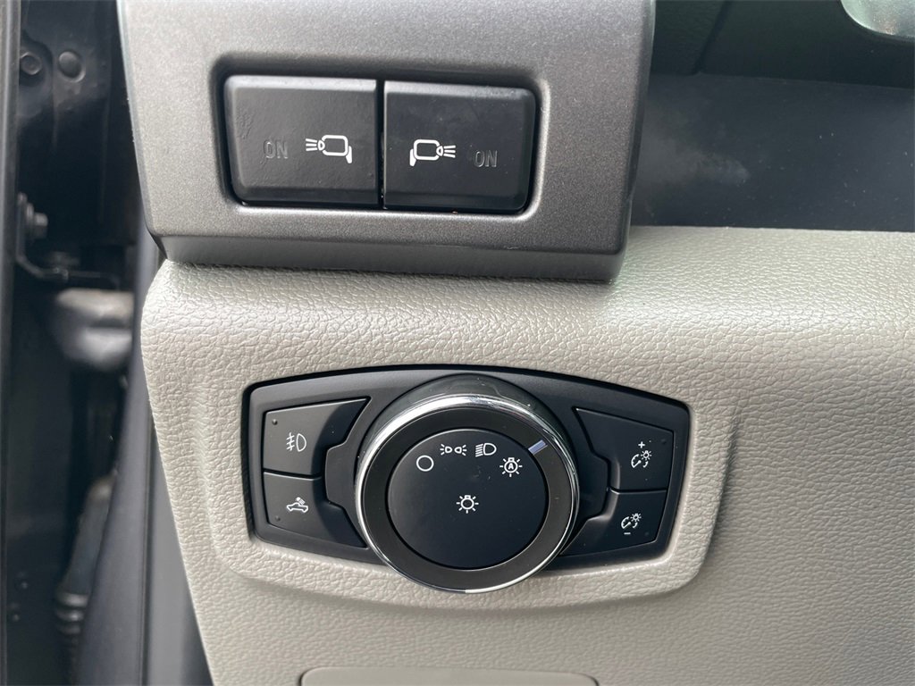 Used 2021 Ford F250 XLT w/ XLT Premium Package image 29