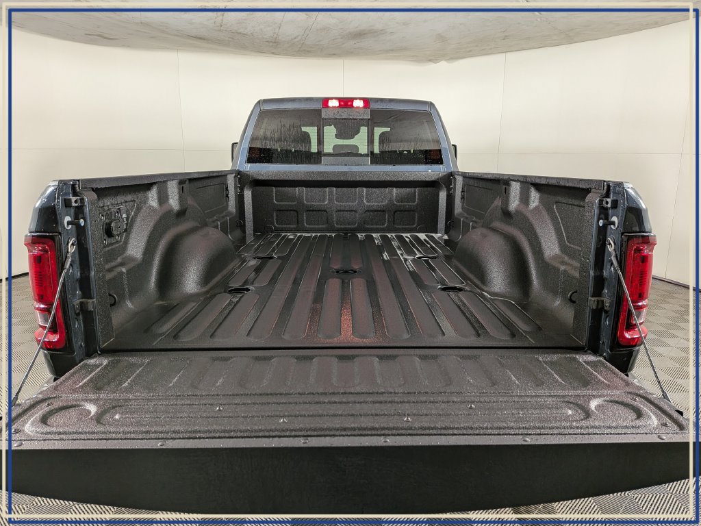 New 2026 RAM 2500 Tradesman AWD/4WD image 9