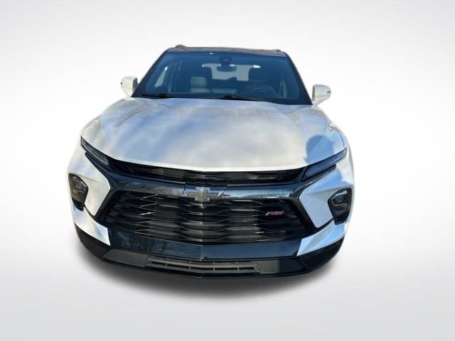 Used 2023 Chevrolet Blazer RS w/ Driver Confidence II Package image 6