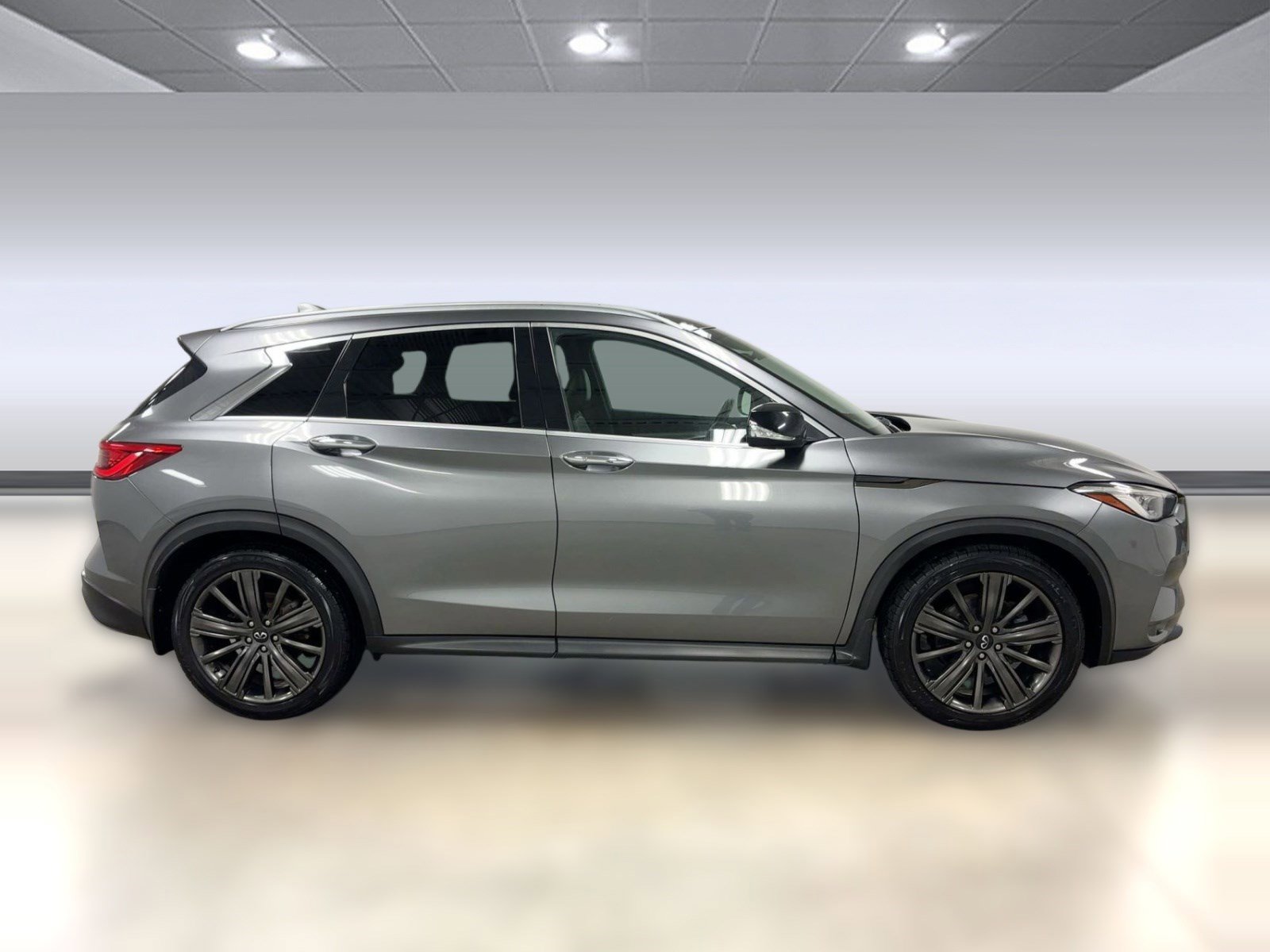 Used 2020 INFINITI QX50 Essential w/ Edition 30 Package image 7