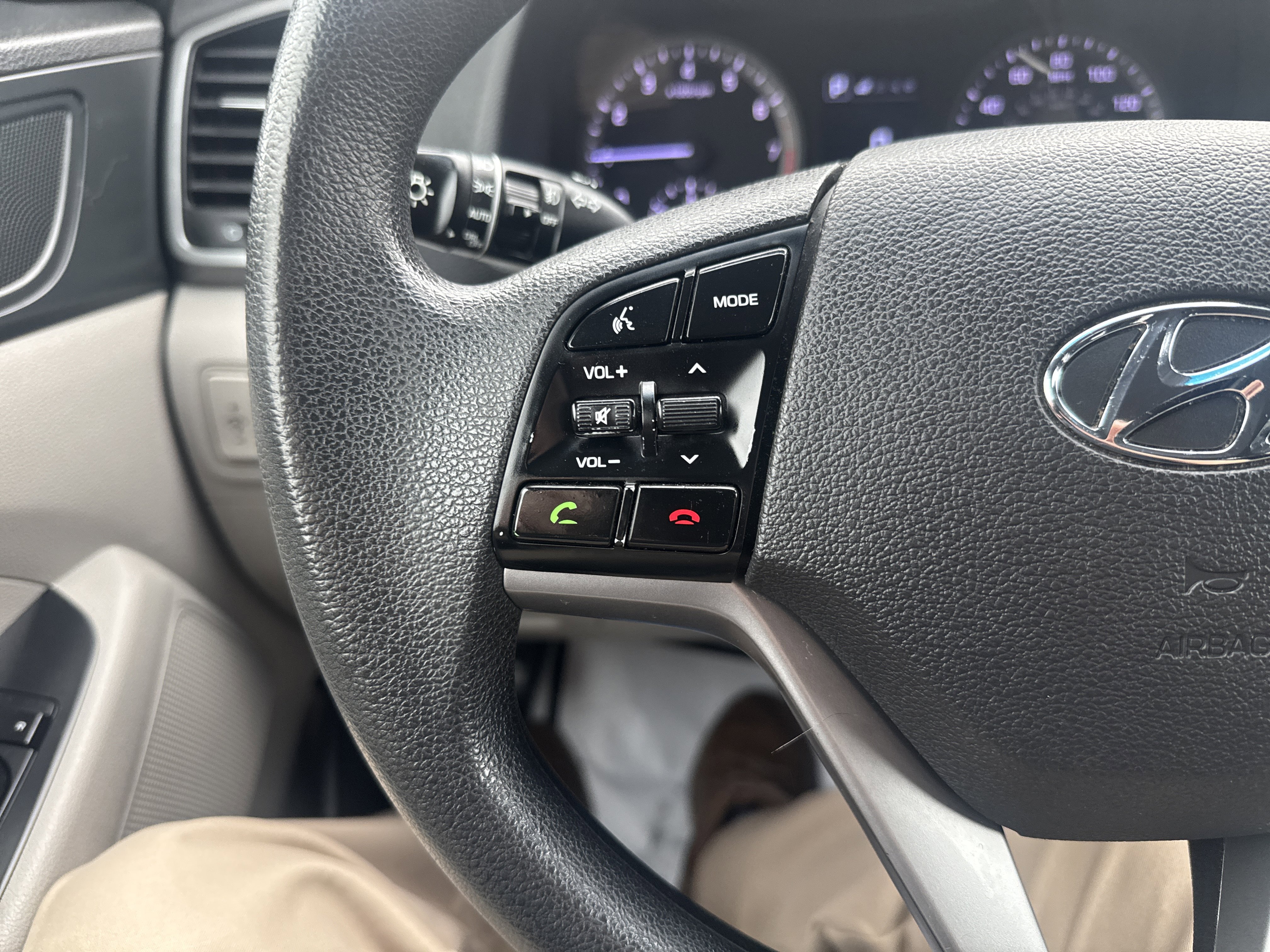 Used 2018 Hyundai Tucson SEL image 18