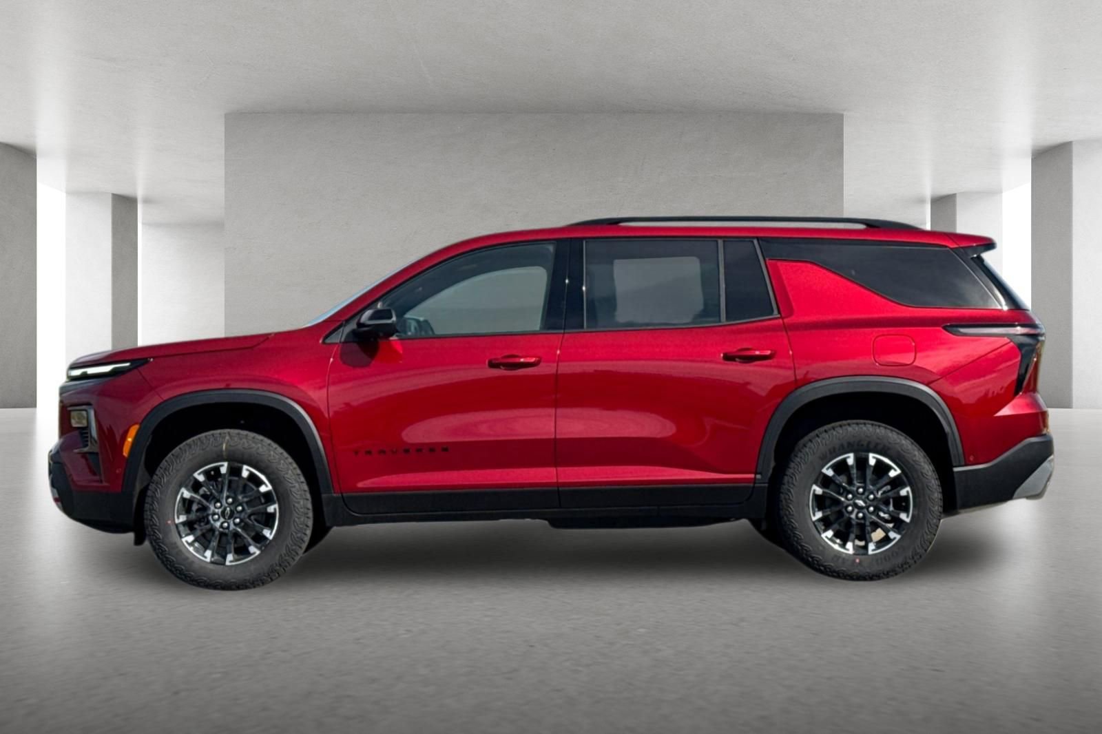 New 2026 Chevrolet Traverse Z71 w/ Enhanced Driving Package image 7