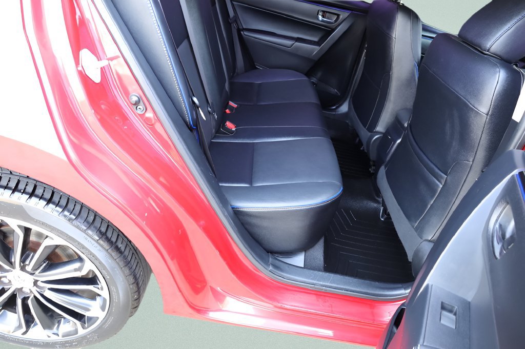 Certified 2017 Toyota Corolla XSE w/ Carpet Mat Package (TMS) FWD image 26