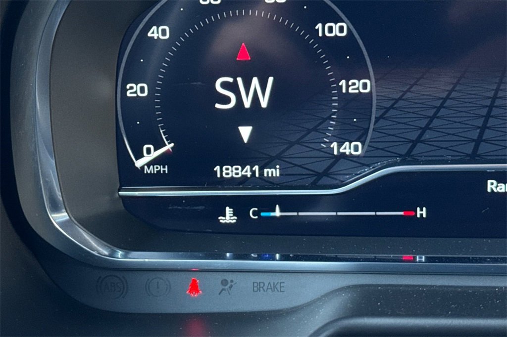 Certified 2024 GMC Yukon XL AT4 image 33