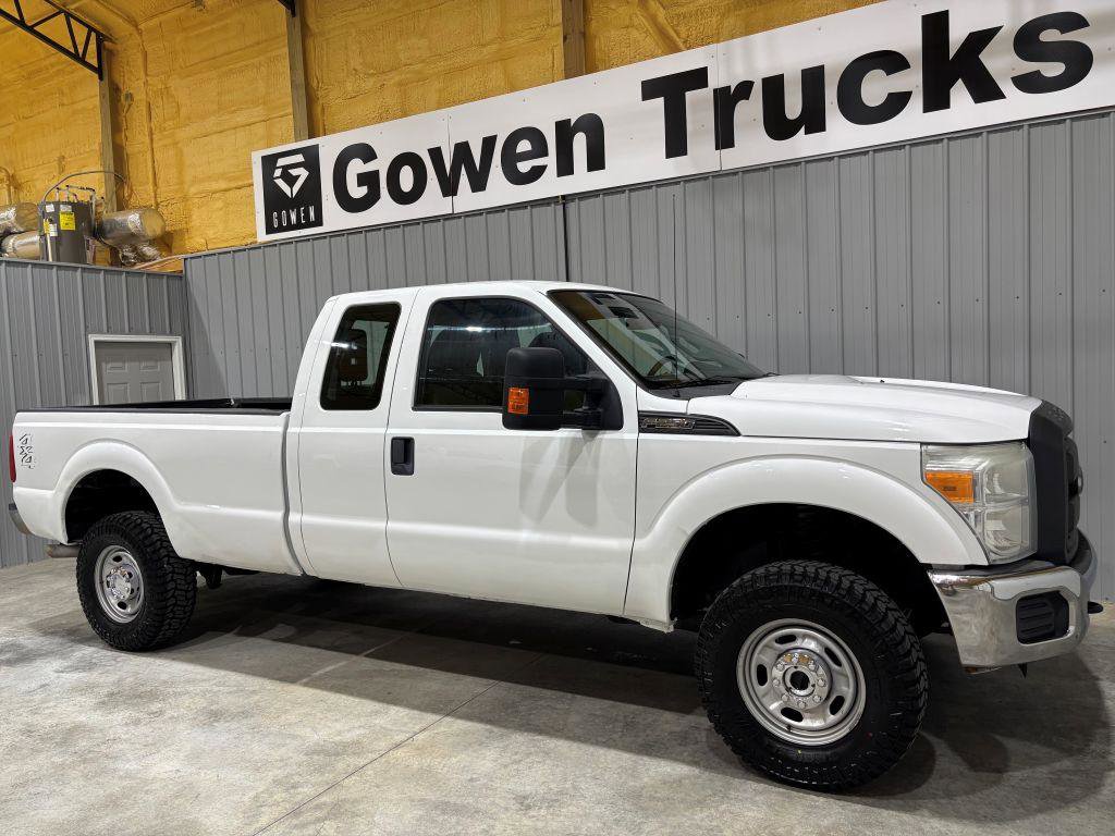 Used 2016 Ford F250 XL w/ Power Equipment Group image 3