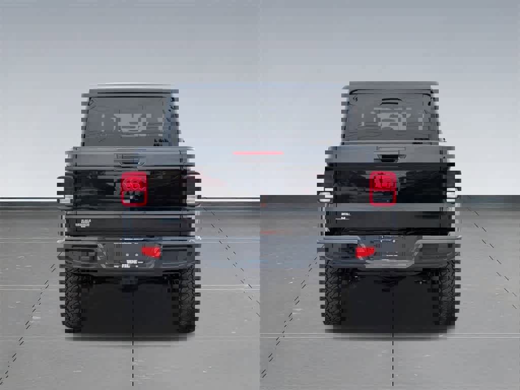 Used 2024 Jeep Gladiator Sport image 5