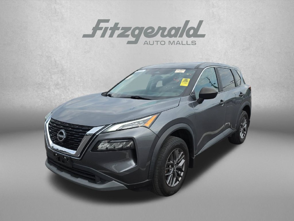 Used 2023 Nissan Rogue S AWD/4WD image 3