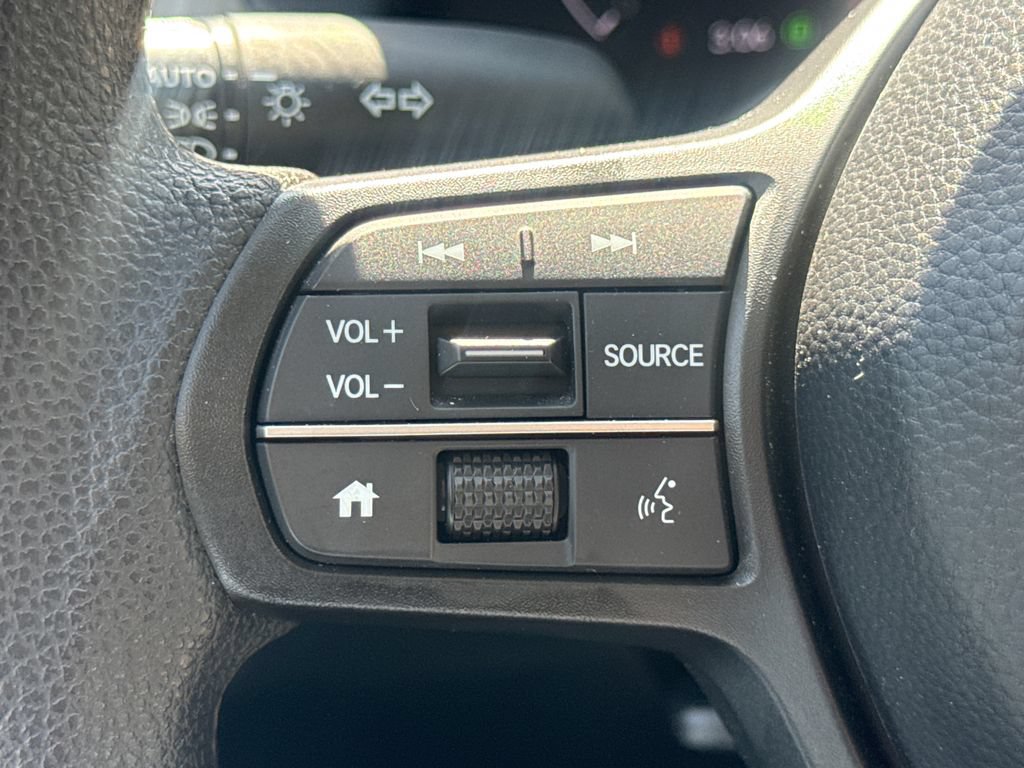 Certified 2024 Honda HR-V LX image 30