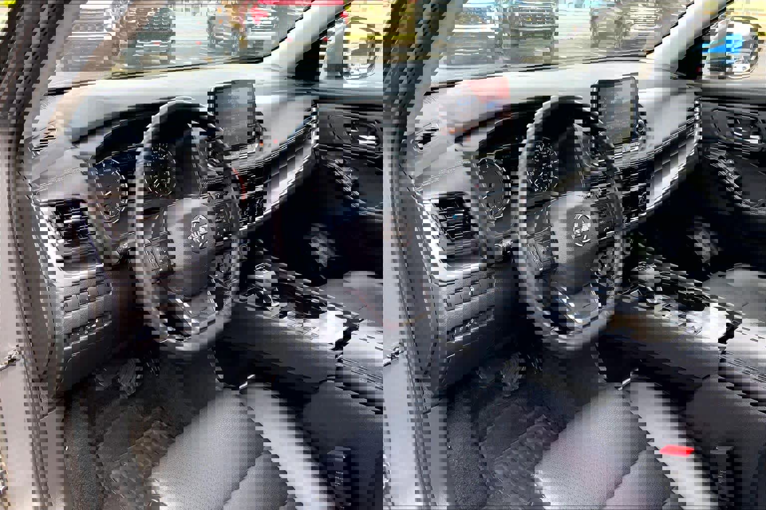 Used 2025 Nissan Rogue SV w/ SV Premium Package FWD image 18