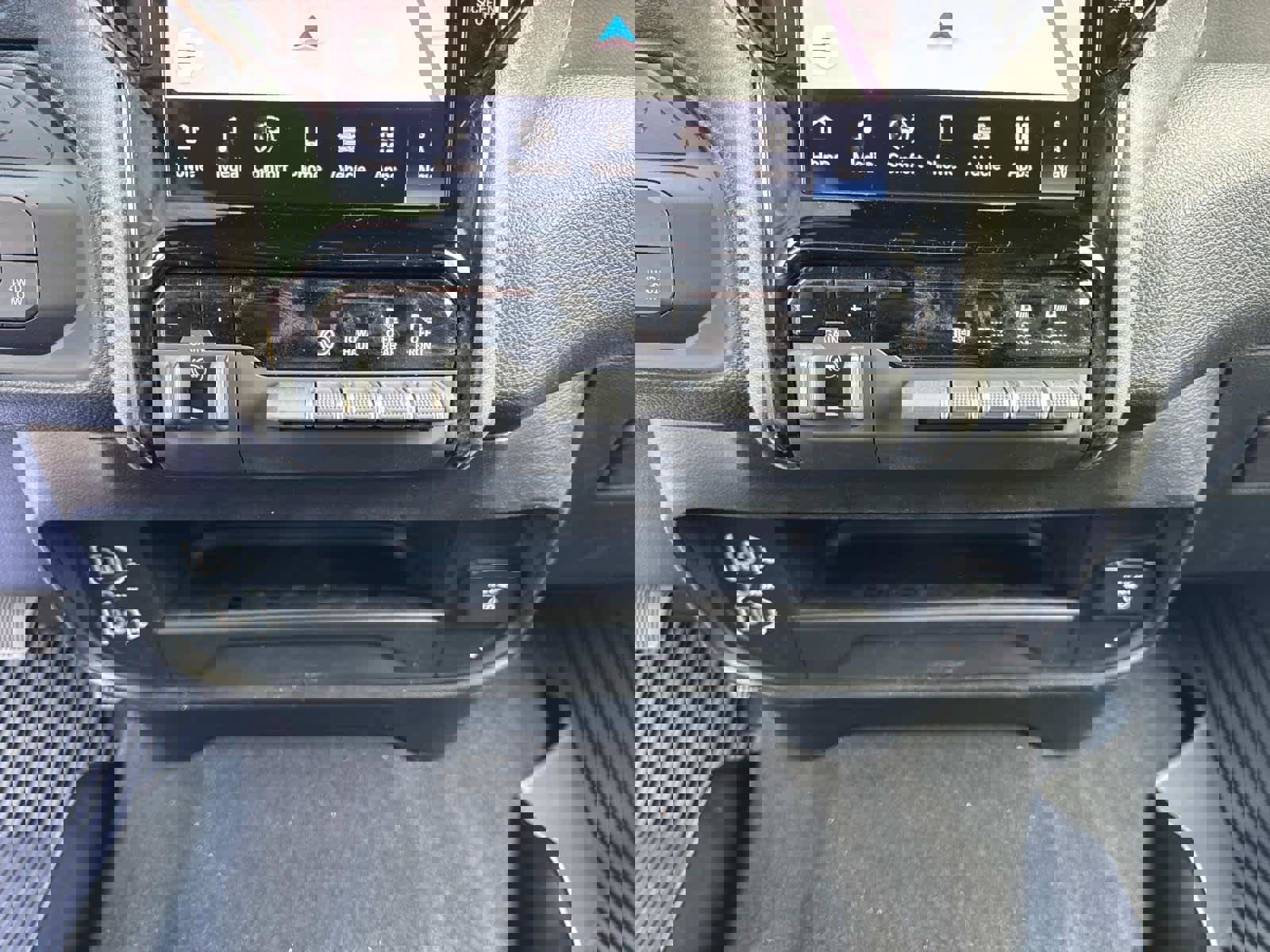 New 2025 RAM 2500 Tradesman image 42