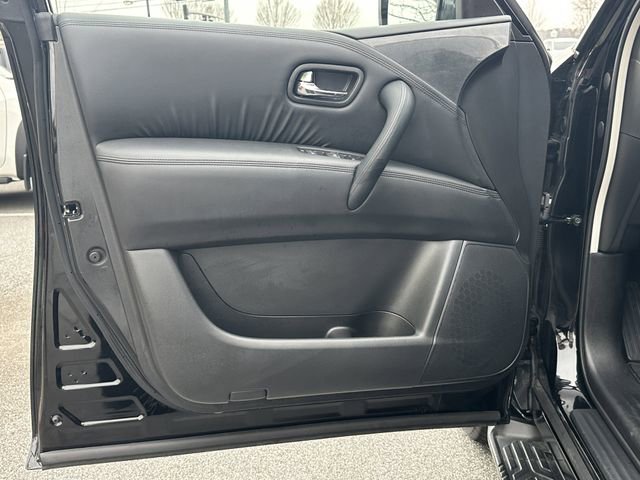 Certified 2024 Nissan Armada SV w/ Cargo Package AWD/4WD image 11