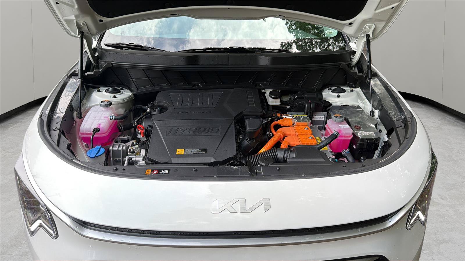 New 2026 Kia Niro LX FWD image 9