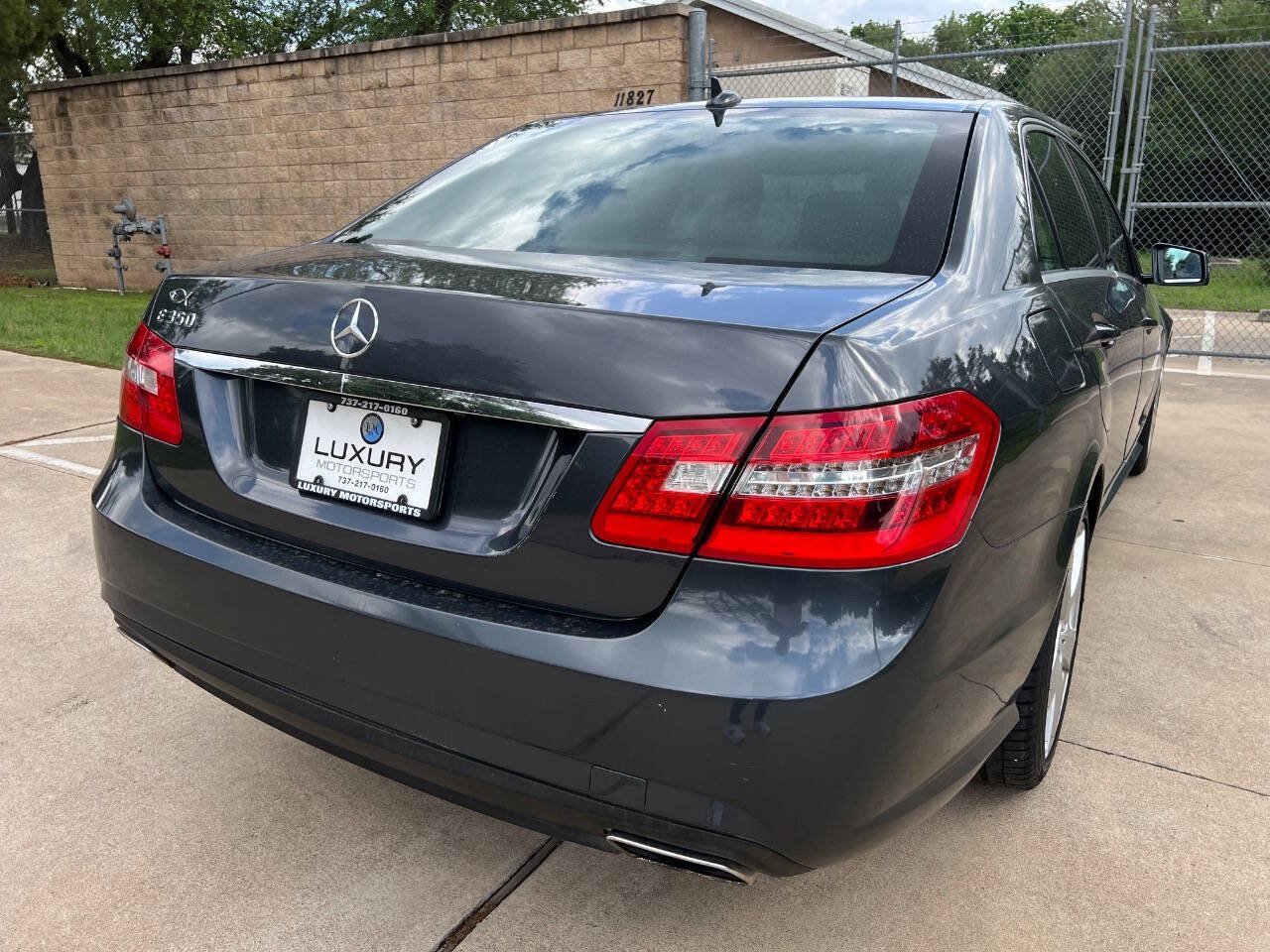 Used 2010 Mercedes-Benz E 350 Sedan image 12