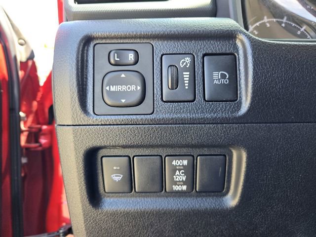 Used 2021 Toyota 4Runner SR5 Premium w/ Moonroof Package RWD image 21