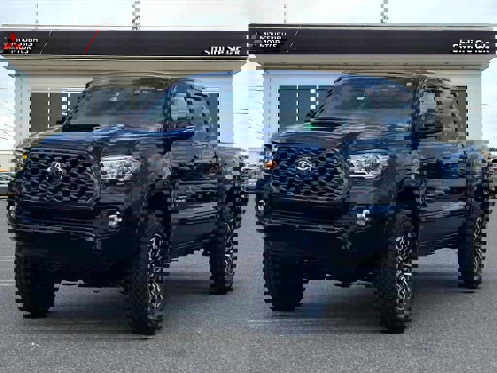 Used 2020 Toyota Tacoma TRD Sport w/ Technology Package