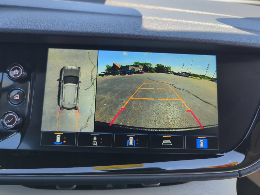 Used 2023 Buick Envision Avenir AWD/4WD image 14
