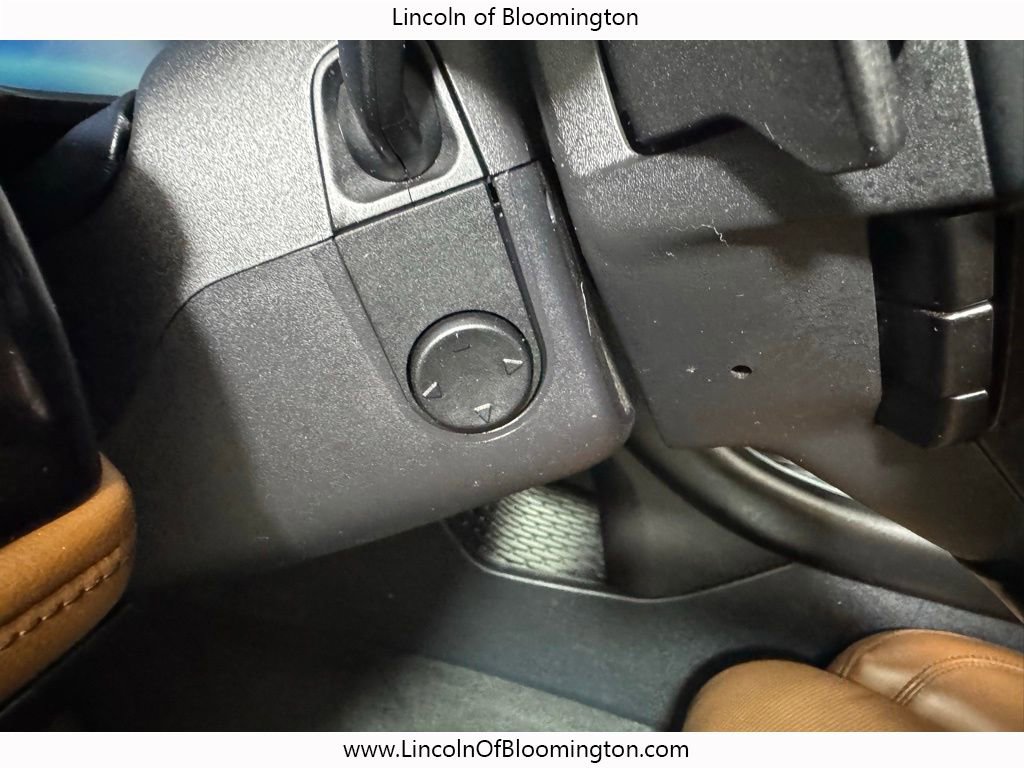 Certified 2023 Lincoln Aviator Grand Touring w/ Equipment Group 301A AWD/4WD image 37