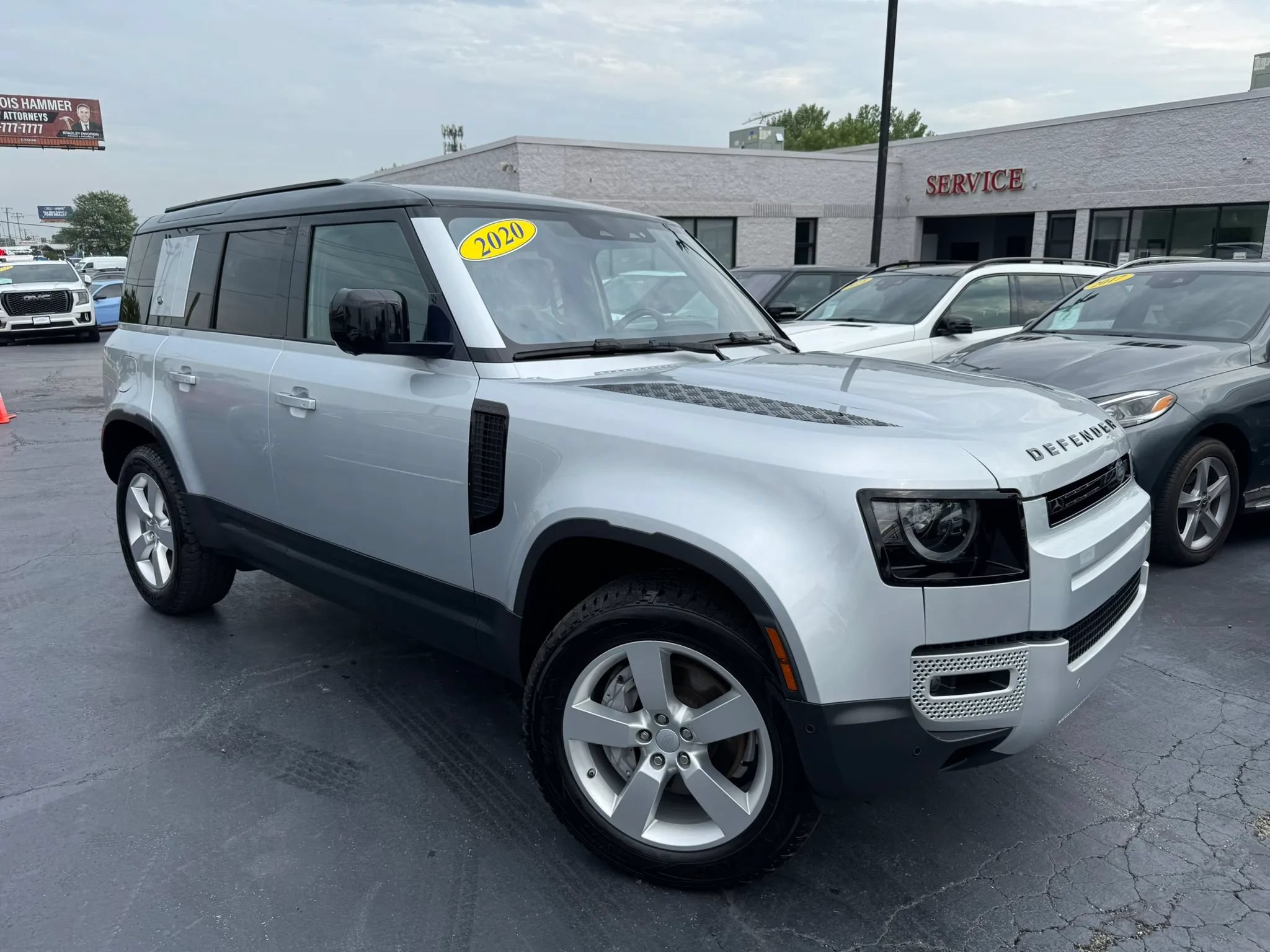 Used 2020 Land Rover Defender 110 HSE AWD/4WD image 1