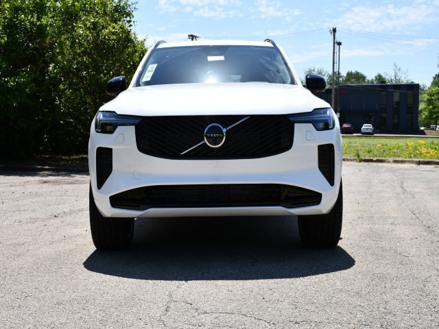 New 2026 Volvo XC90 B6 Ultra w/ Protection Package Premier AWD/4WD image 2