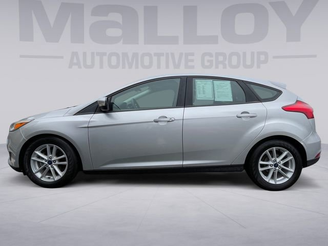 Used 2018 Ford Focus SE w/ Cold Weather Package image 2