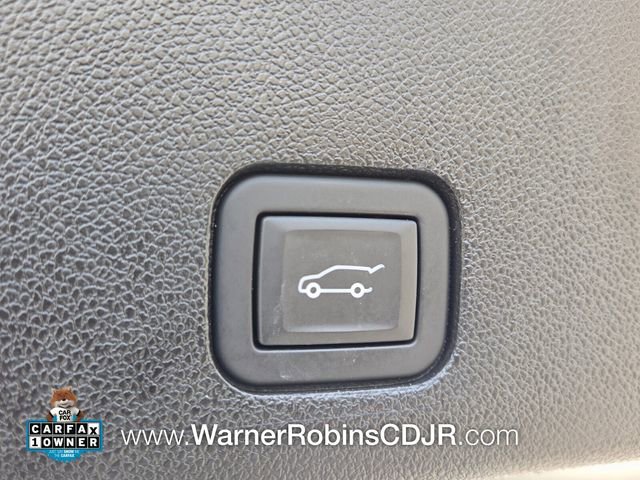 Used 2024 Cadillac XT6 Luxury image 13