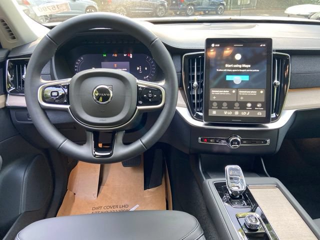 New 2026 Volvo XC90 B6 Plus AWD/4WD image 13