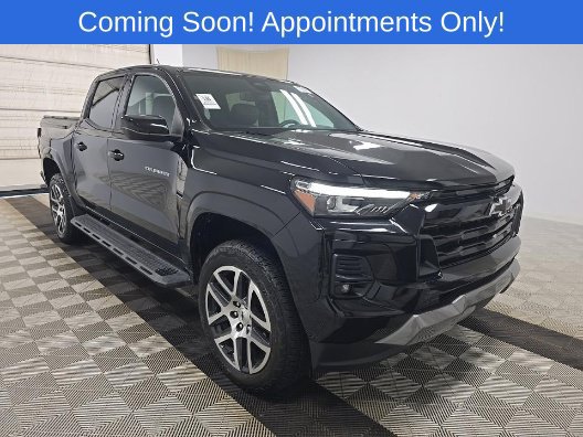Used 2024 Chevrolet Colorado Z71 w/ Advanced Trailering Package AWD/4WD image 1