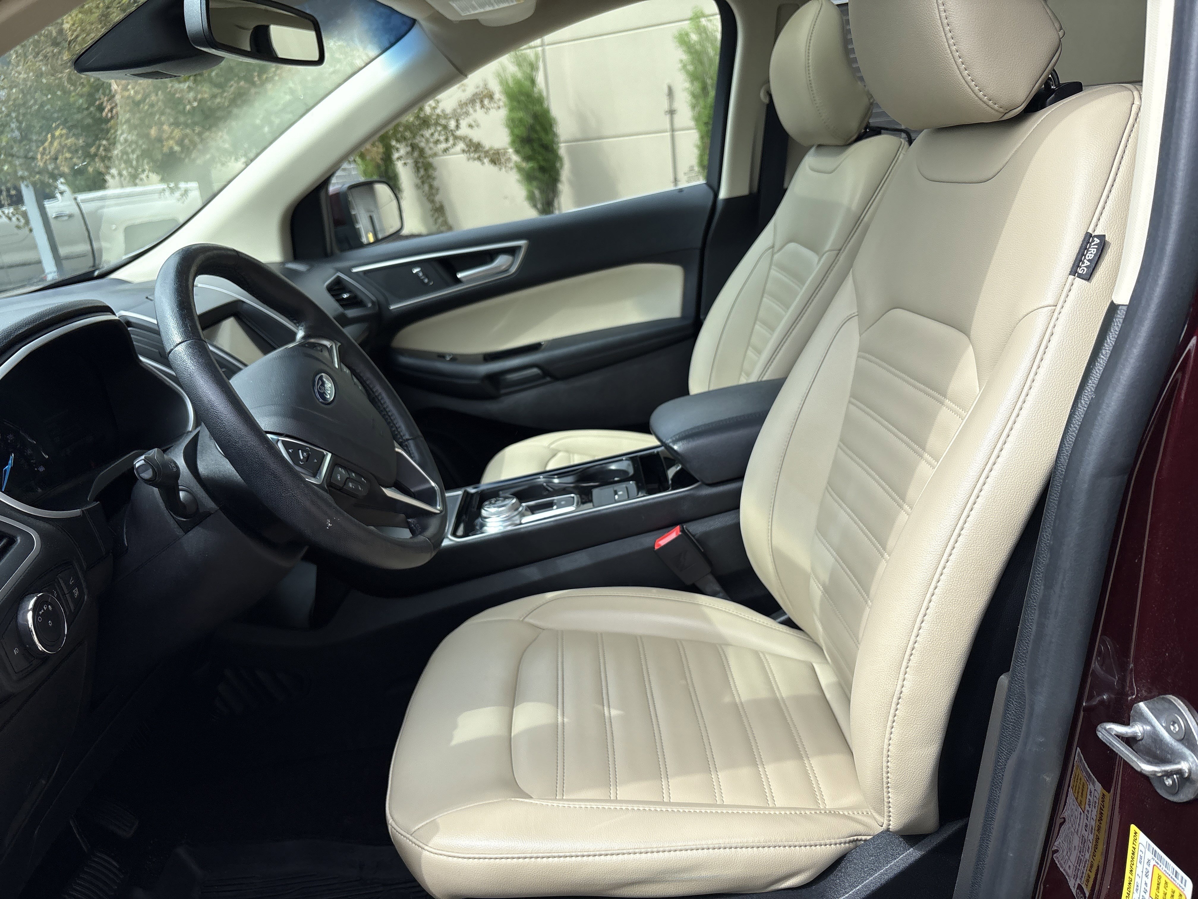 Used 2019 Ford Edge SEL w/ Equipment Group 201A image 16