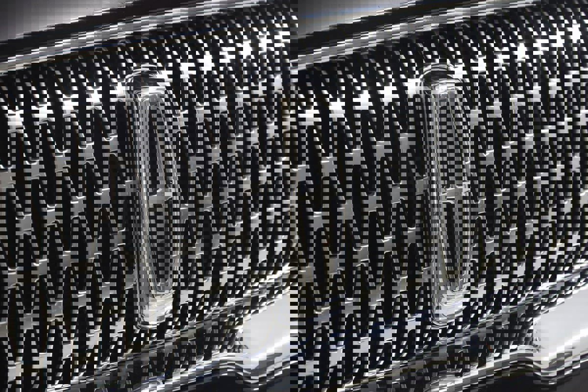 Used 2022 Lincoln Nautilus Reserve AWD/4WD image 17