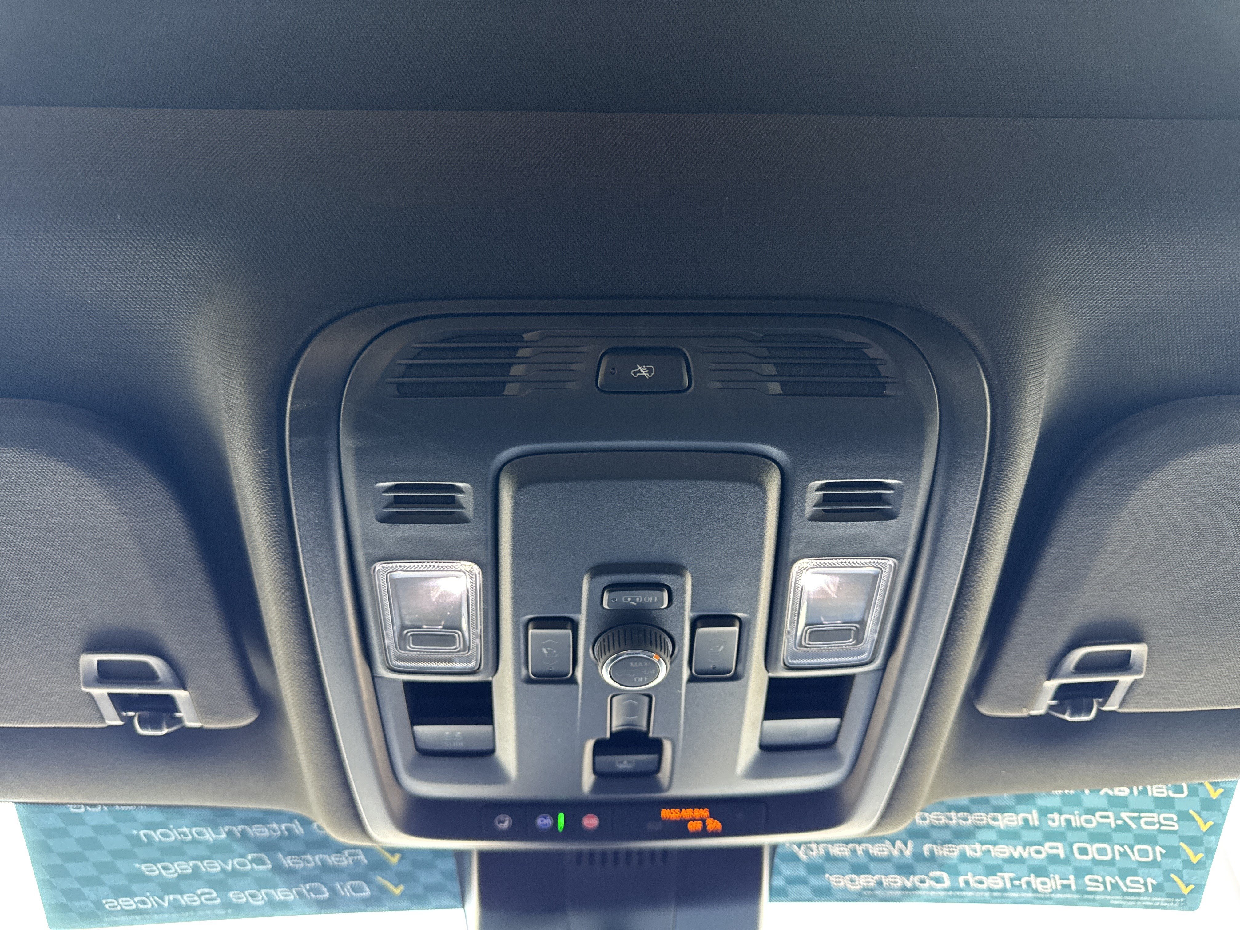 Used 2025 GMC Yukon Denali Ultimate w/ LPO, Floor Liner Package AWD/4WD image 27