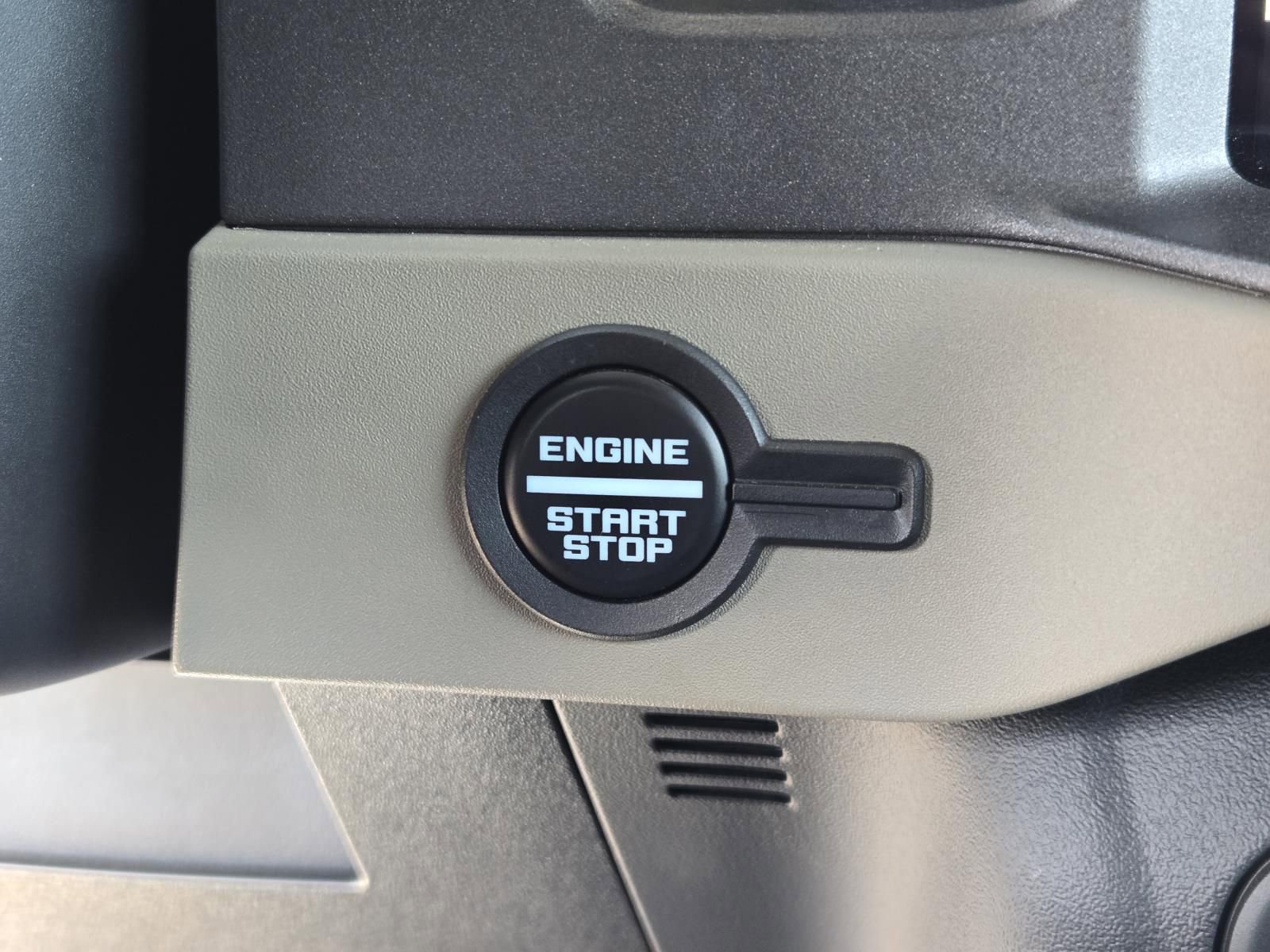 Used 2025 Ford Bronco Big Bend AWD/4WD image 12