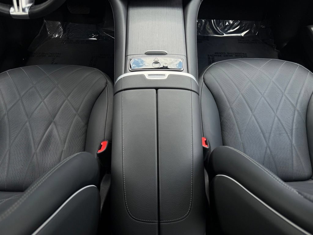 Used 2023 Mercedes-Benz EQE 500 4MATIC Sedan image 45