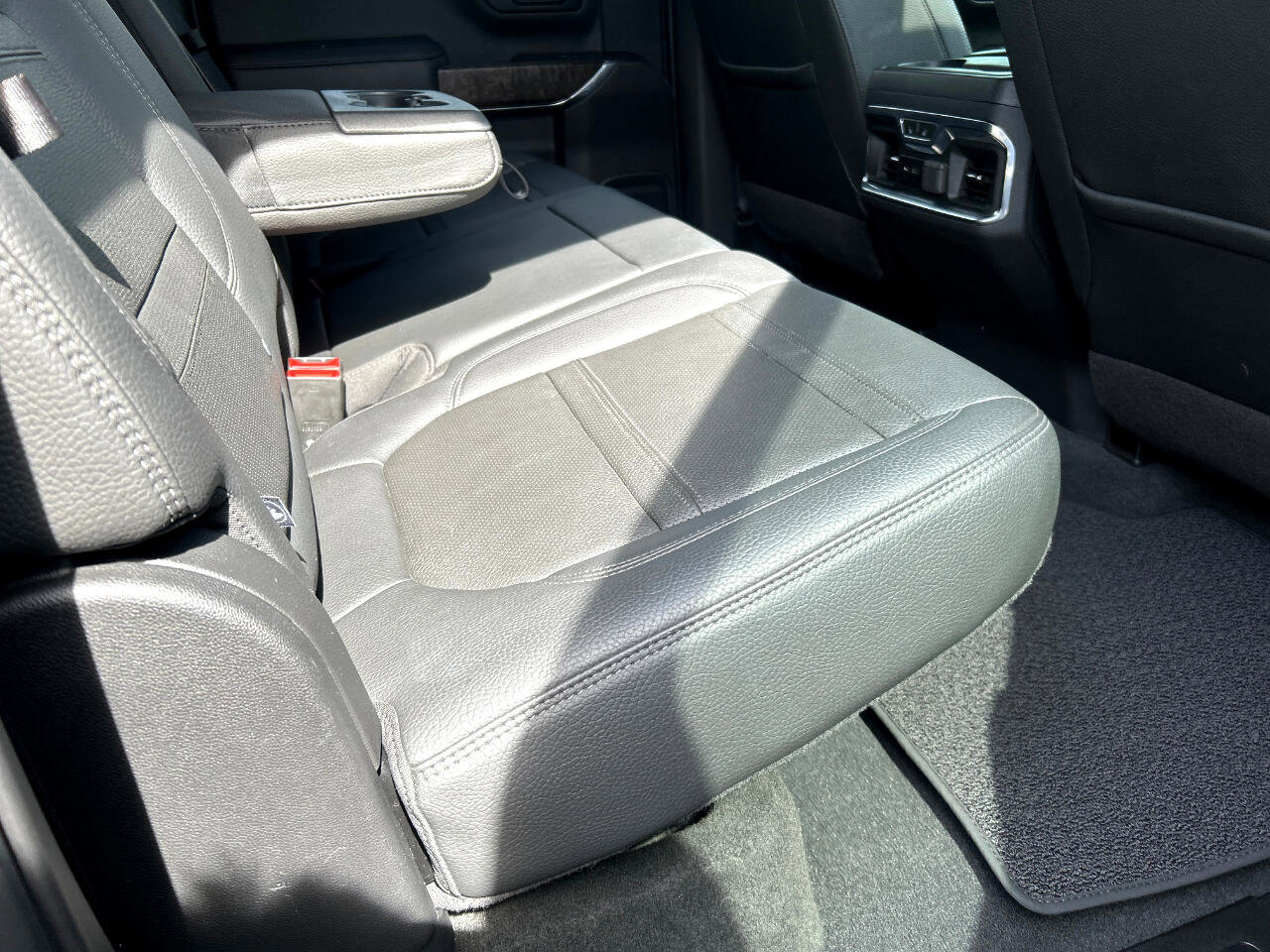 Used 2021 GMC Sierra 1500 Denali w/ Denali Ultimate Package image 8