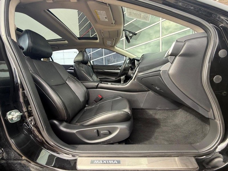 Used 2017 Nissan Maxima 3.5 SL image 10