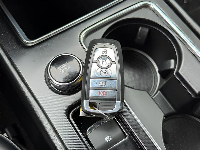 Used 2022 Lincoln Corsair Reserve w/ Equipment Group 201A AWD/4WD image 13