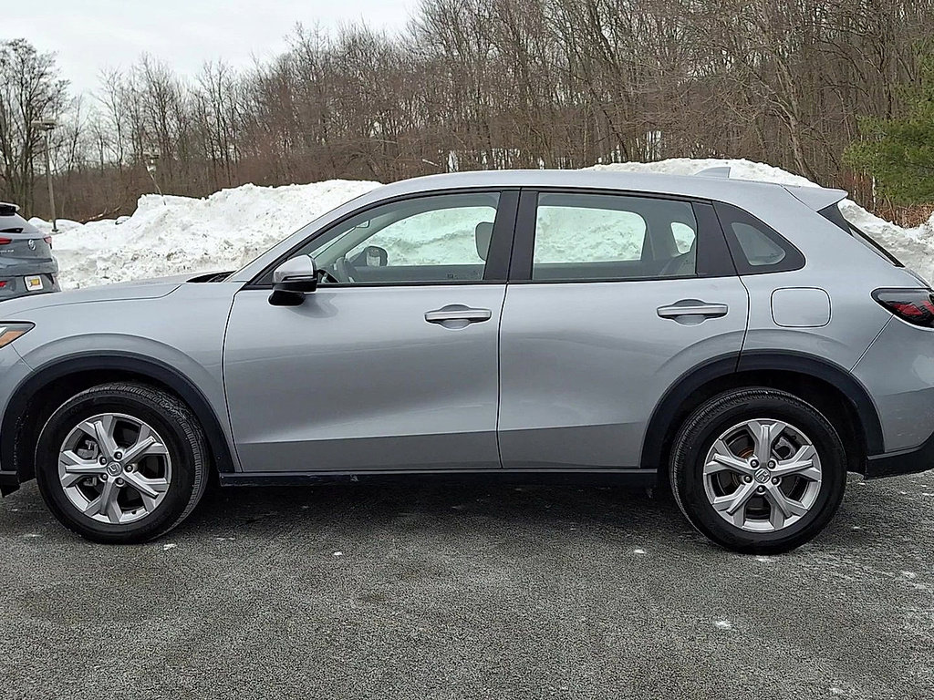 Used 2025 Honda HR-V LX image 5